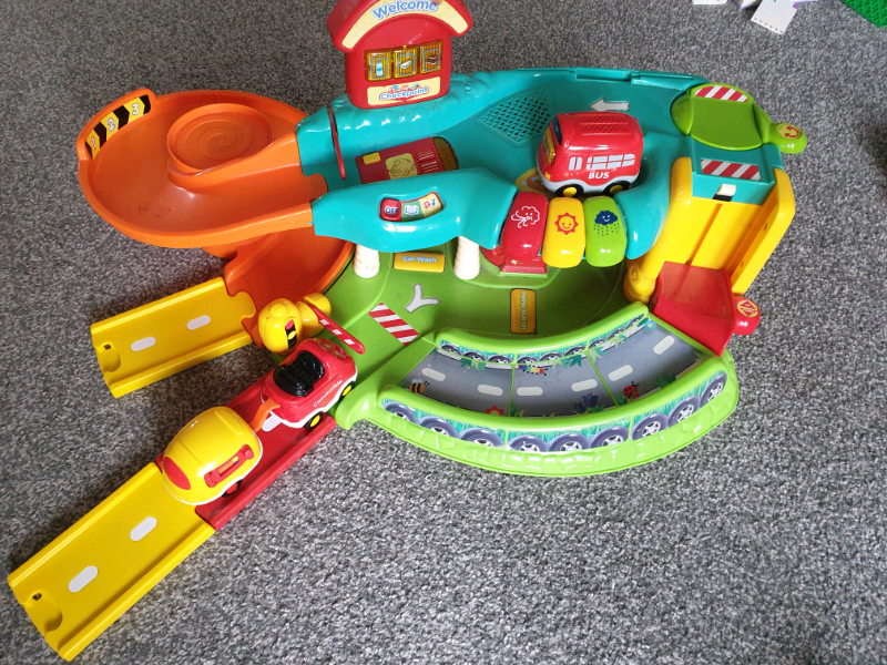 vtech toot toot drivers garage big w
